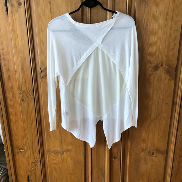 Kerisma a white sweater. Size L. Kerchief flowing design. - Picture 3 of 6